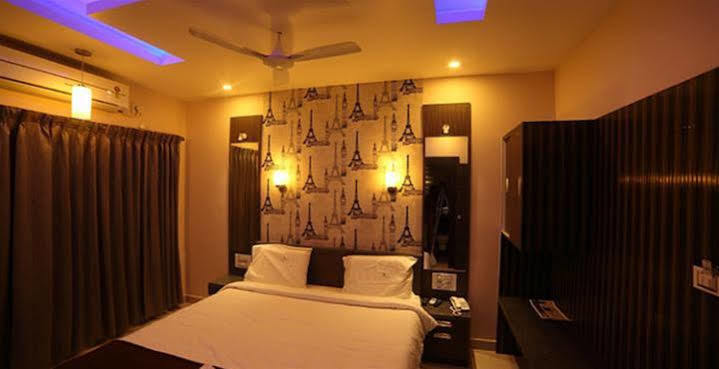 Вилла Vijaya Residency - Porur Ченнаи Экстерьер фото